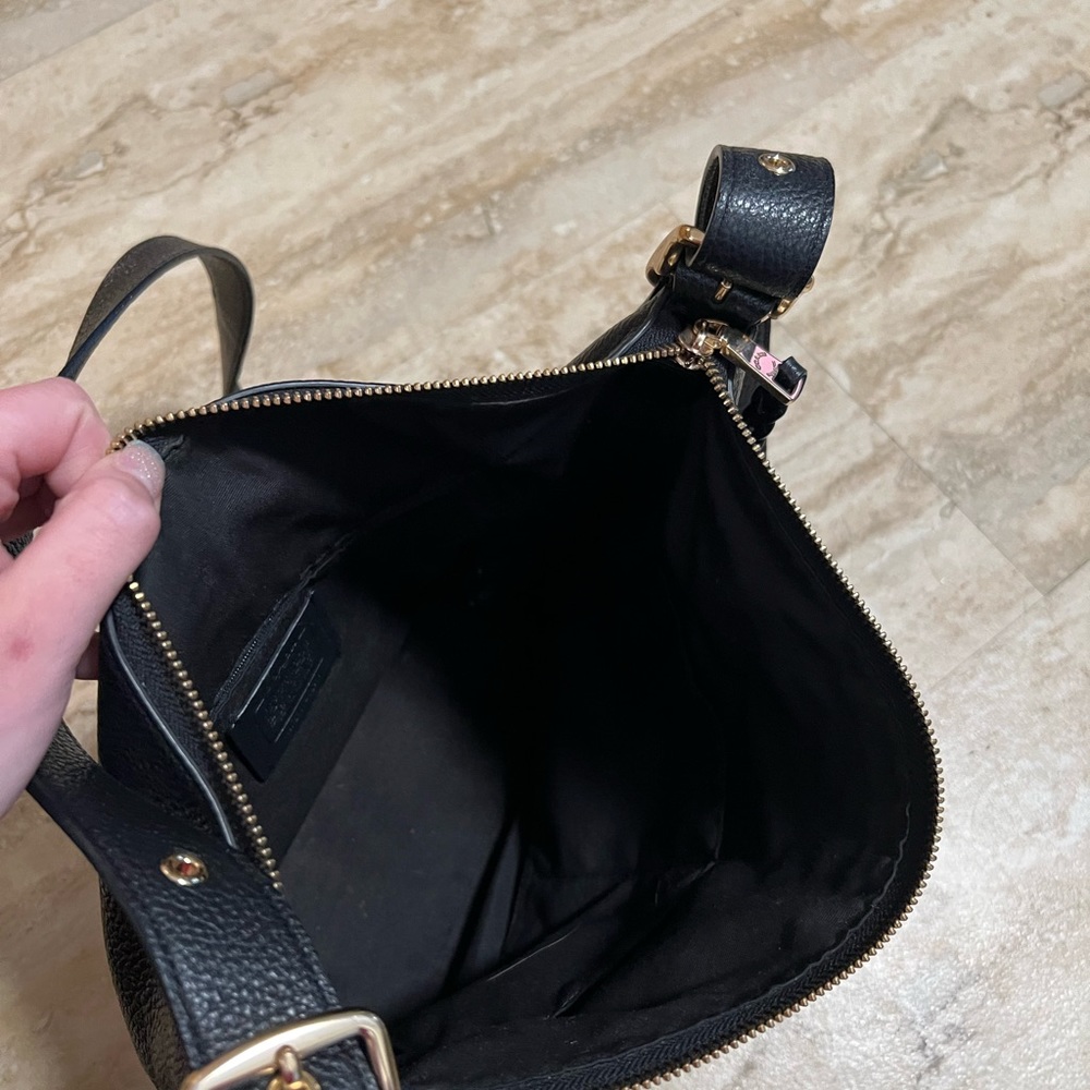 Coach Val crossbody - Picture 8 of 11